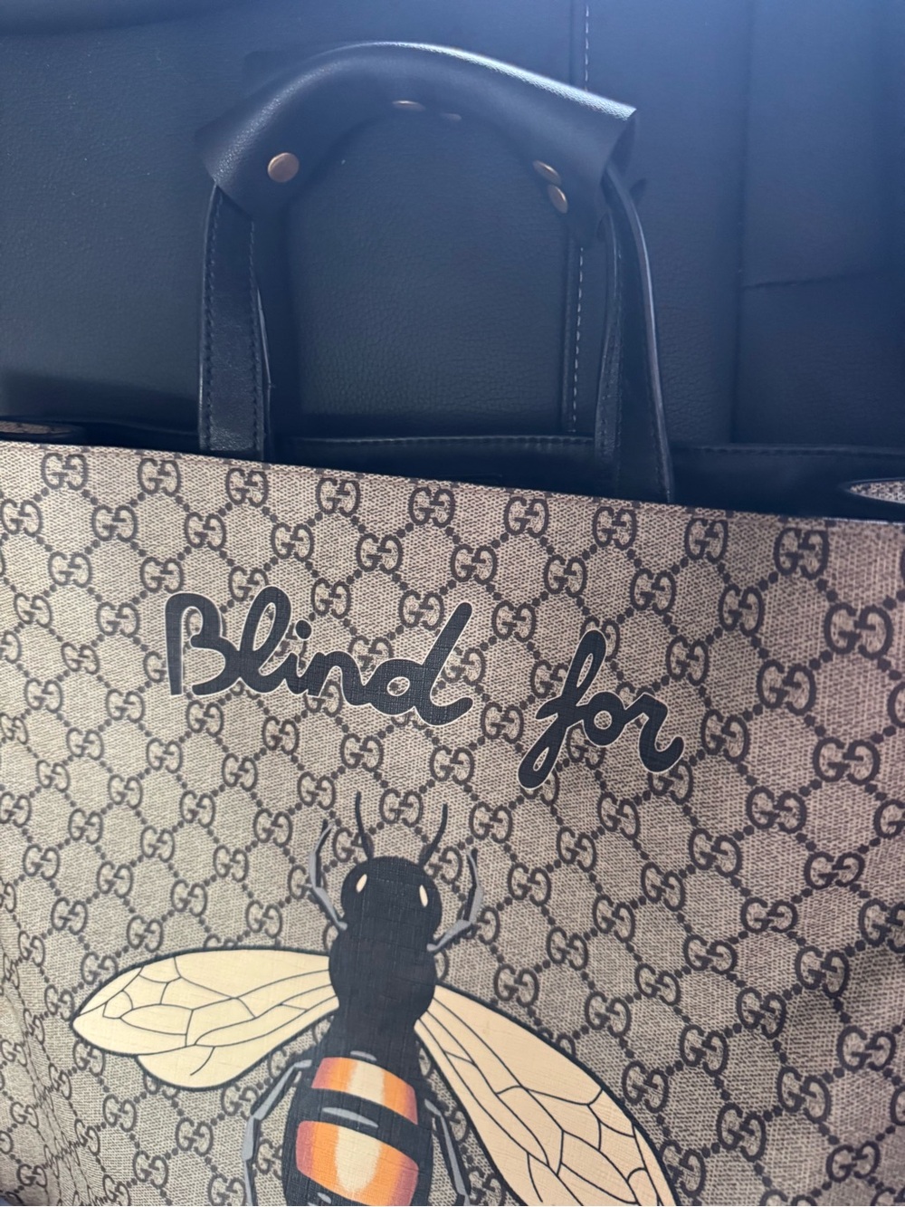 Gucci Beige/Brown Monogram 'Blind for Love' Bee Tote
